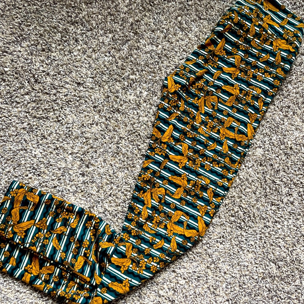 LuLaRoe Fall Harvest Leggings